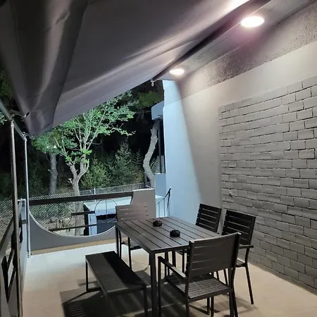 Dilion Holiday home
