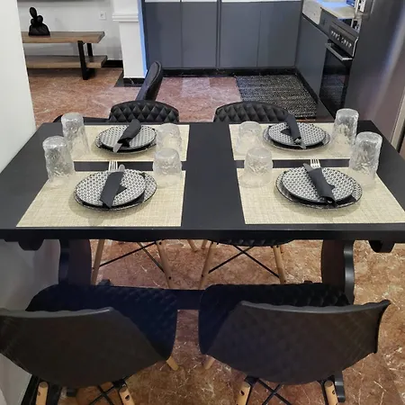 Dilion Holiday home Dhilesi